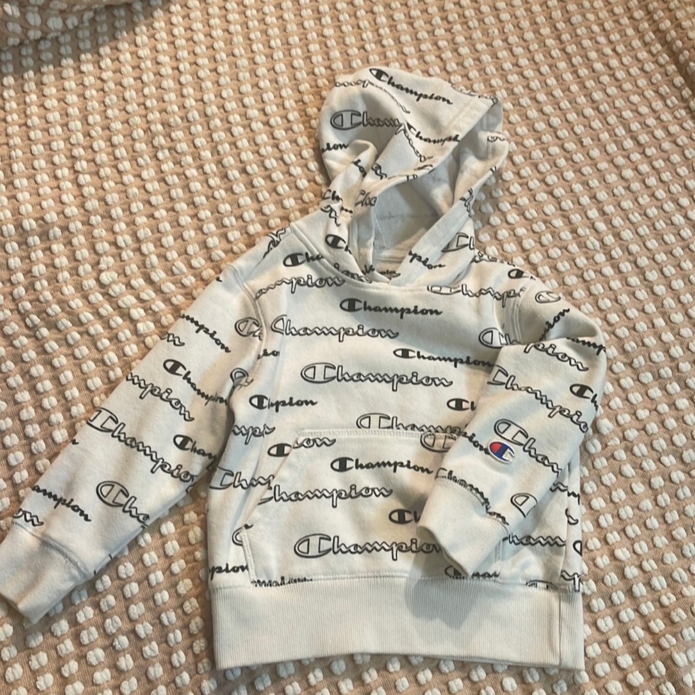 My sons gently worn clothing